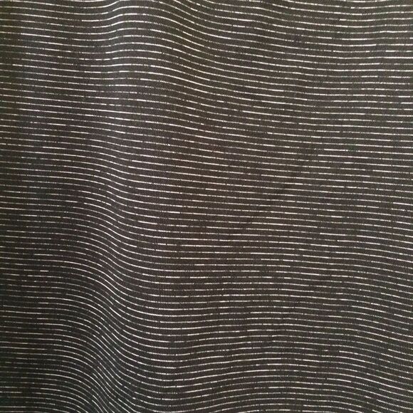 Old Navy black and grey striped workout tank, women’s size small - Picture 3 of 5